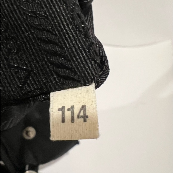 Prada large Nylon and Leather Tote Bag -Luxury Handbag Giveaway - Picture 7 of 7